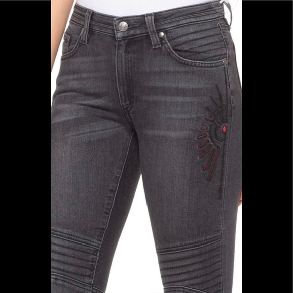 Miss Me 💋 Vintage style Moto Skinny Jeans 🔥 NWT sz 24 ❤️‍🔥 GORGEOUS DETAILS - Picture 7 of 16